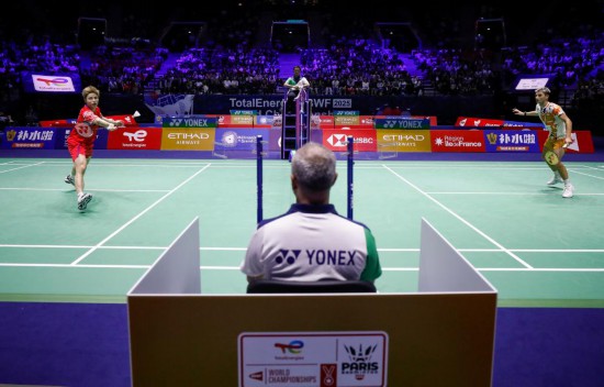 情况下依然 情况下依然