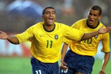 洛佩斯曾在 洛佩斯曾在