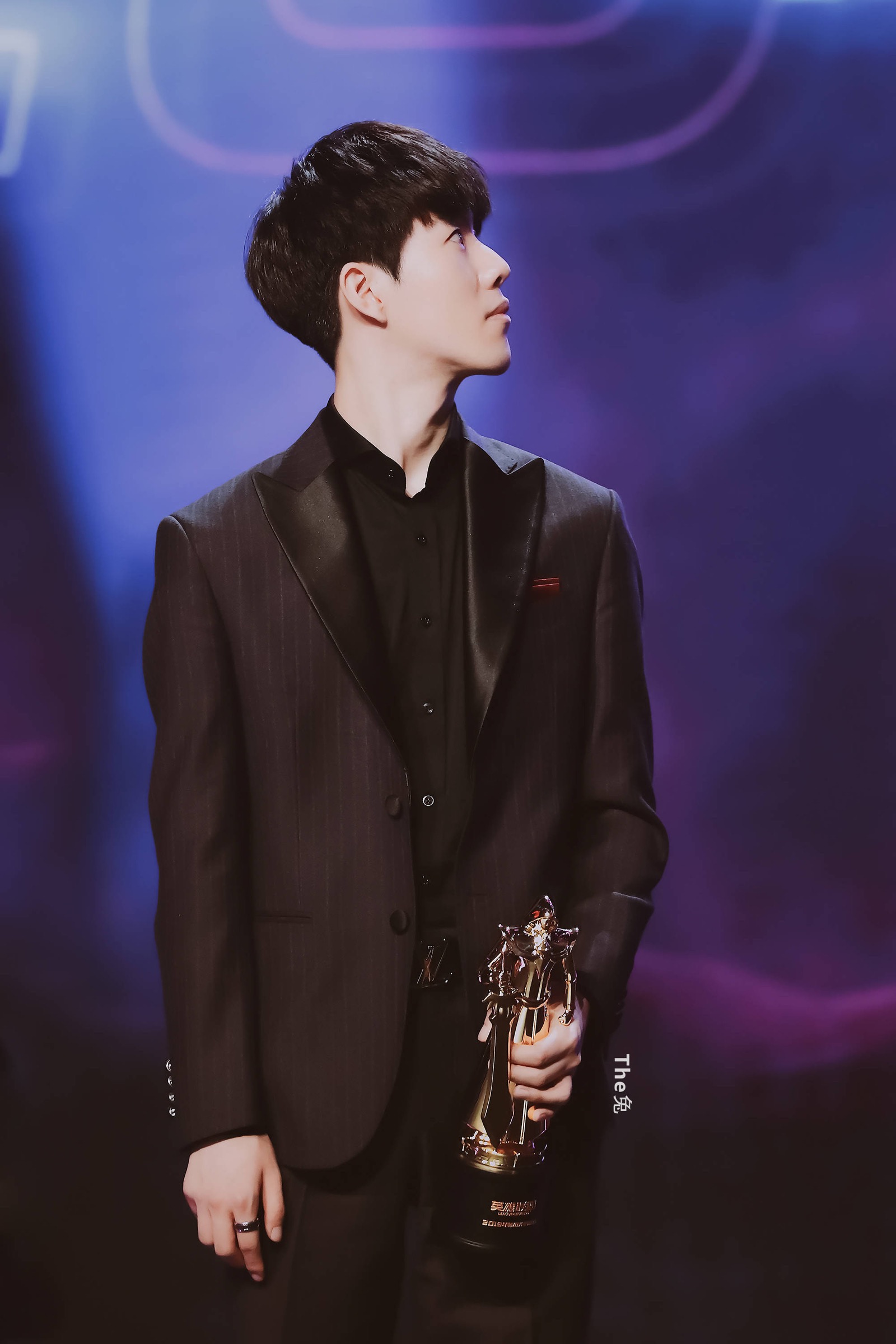 以两组典型 以两组典型